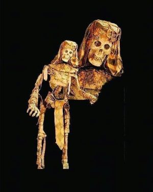 CHR306- Mummy Lunging Blaster