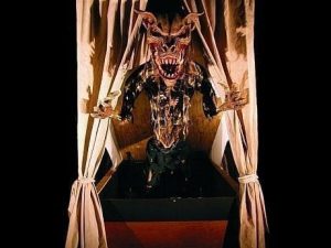 FRN617- Canopy Bed Super Skelerector