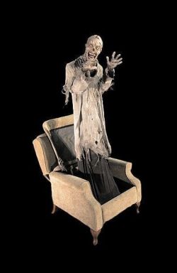 FRN622- Easy Chair Ghoul