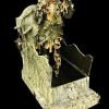 GRY350- Gravestone Ghouly with Lantern