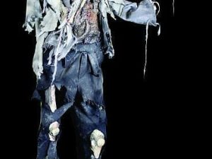 ZMB764- Rotting Articulating Zombiette