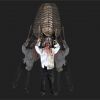 RCH104 – GIANT CEILING ROACH WITH VICTIM