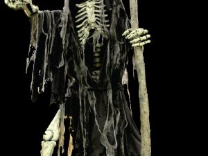 13’ Tall Thrashing Fully Animated- Reaper